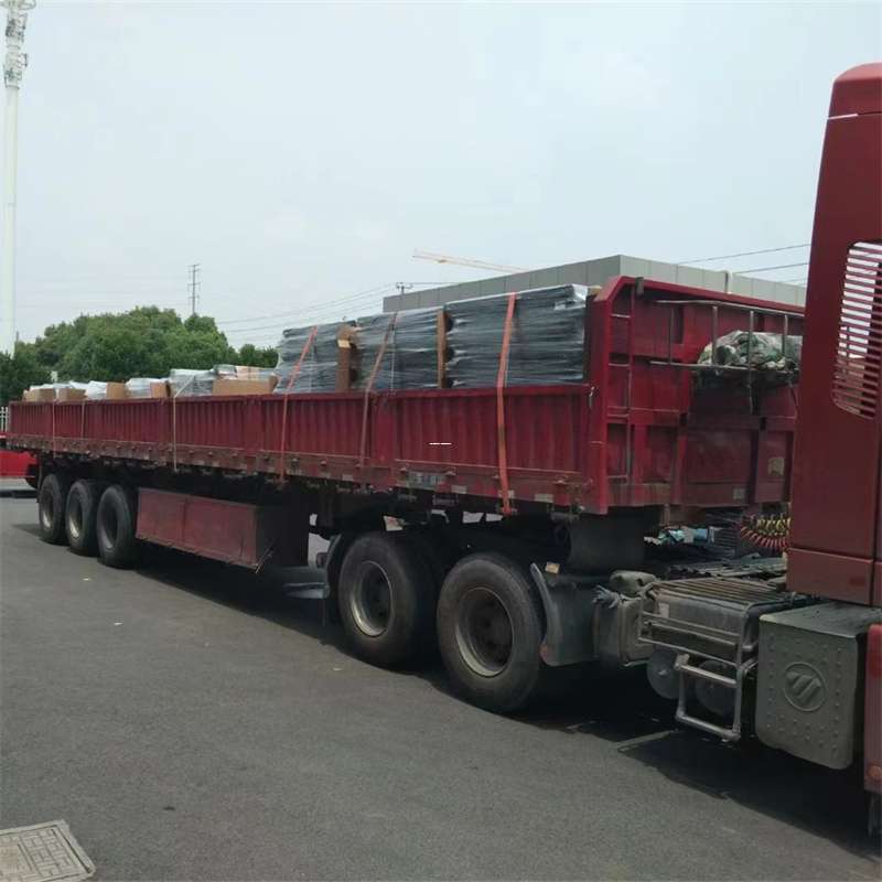 伊宁县乌鲁木齐县物流专线：高效直达的运输之旅